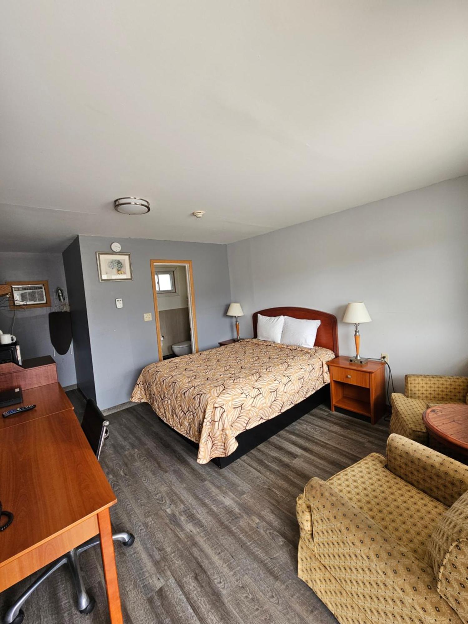 Forest Plaza Motel Mount Forest Exteriér fotografie